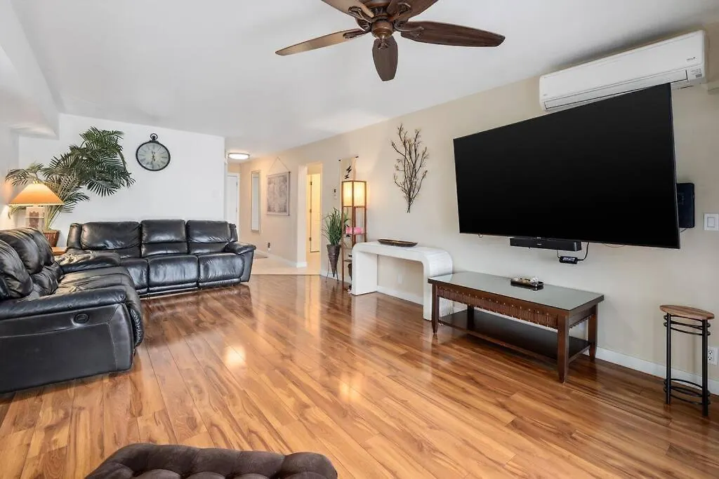 Apartment 5 Bed 4 Bath Condo In Waikoloa Village