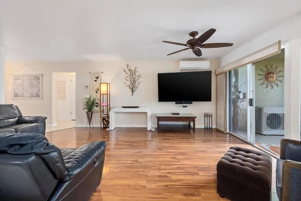 5 Bed 4 Bath Condo In Waikoloa Village